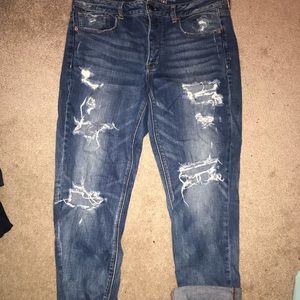 American Eagle tomgirl jeans